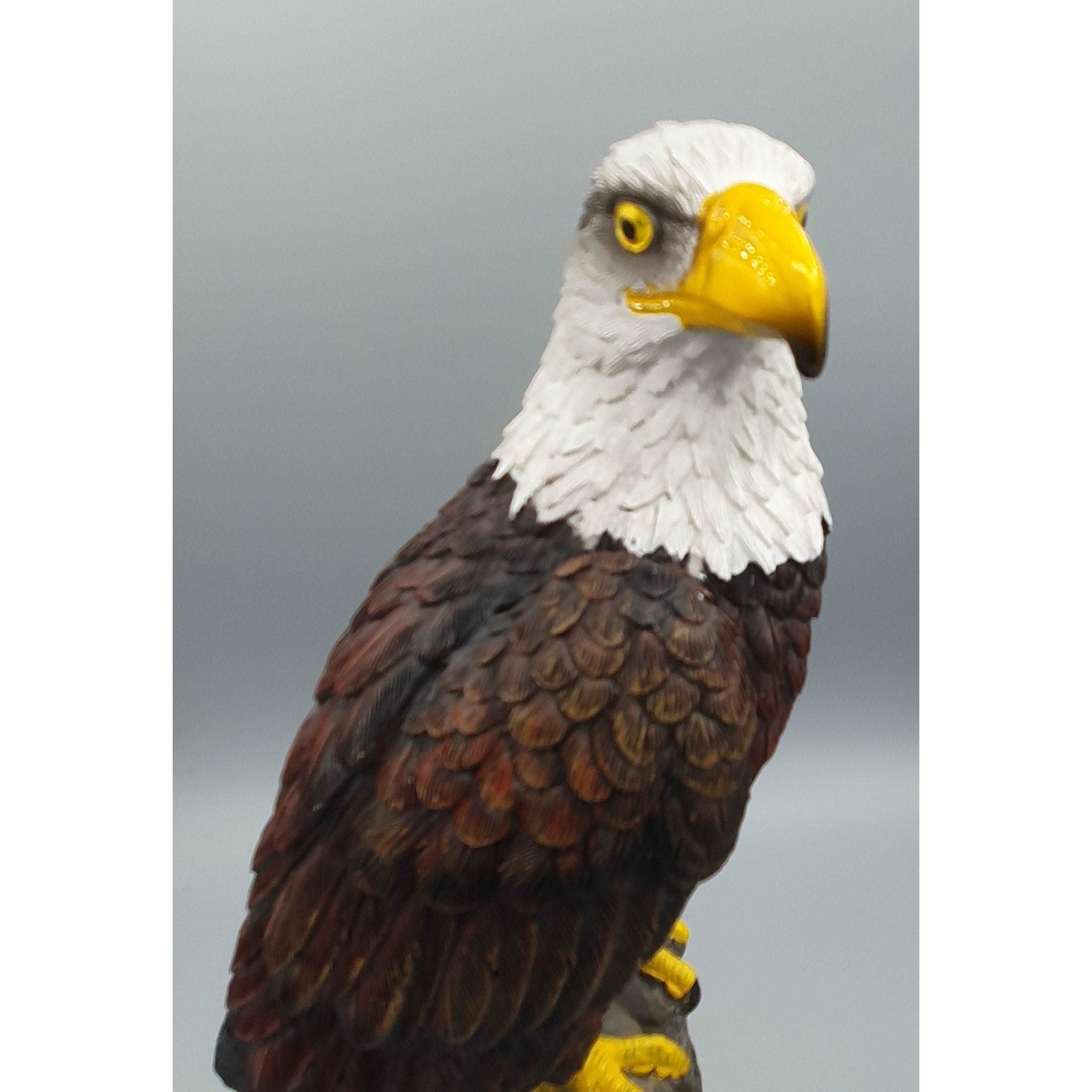 Eagle Sitting on Perch (31 cm Tall)